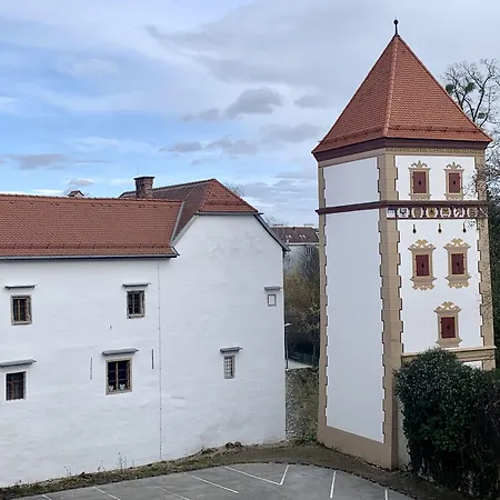 Amedia Plaza Wels, Trademark Collection By Wyndham Hotel