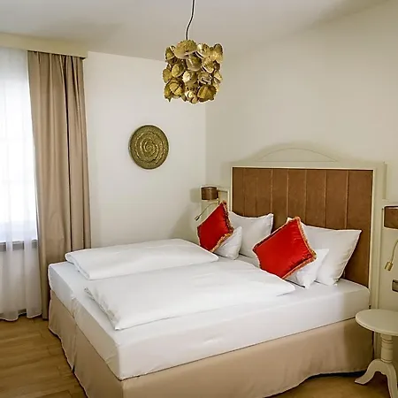 Dormero Paho 4* Wels