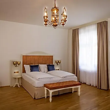 Dormero Paho 4* Wels