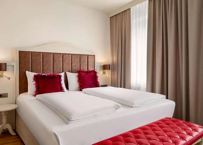 Hotel Amedia Plaza Wels, Trademark Collection By Wyndham 4*