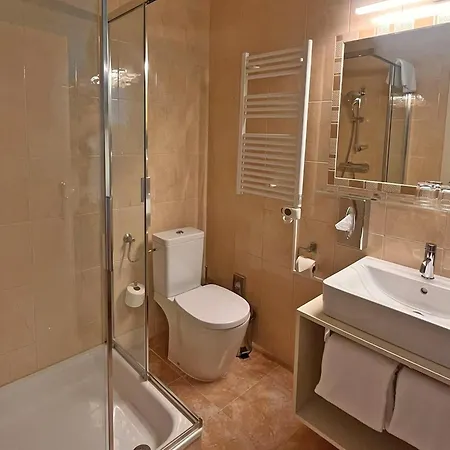 Dormero Paho 4*